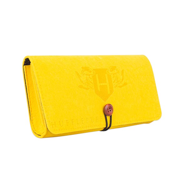 Freaks And Geeks Harry Potter Hufflepuff - Felt Pocket for Switch 