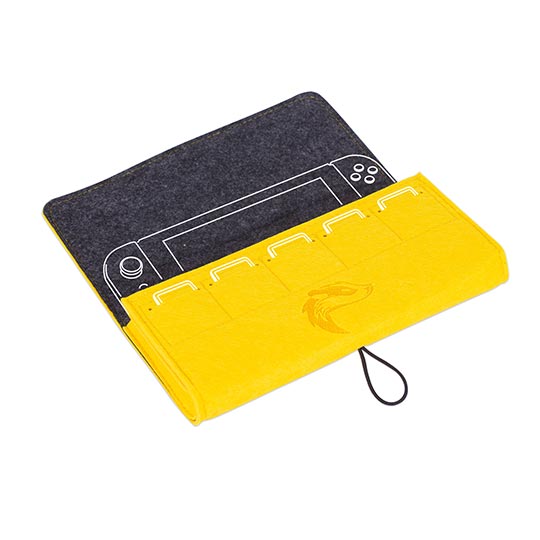 Freaks And Geeks Harry Potter Hufflepuff - Felt Pocket for Switch 