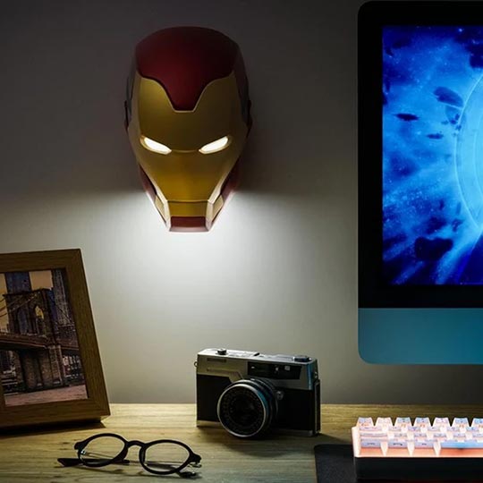 Paladone Iron Man Mask Light V2