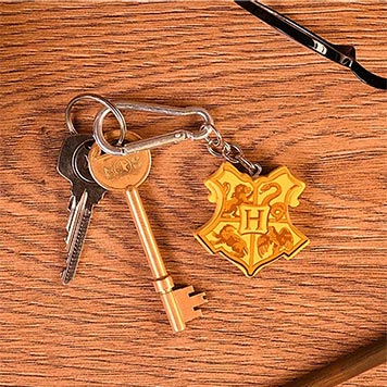Pyramid  Harry Potter - Hogwarts Crest - 3D Keychain