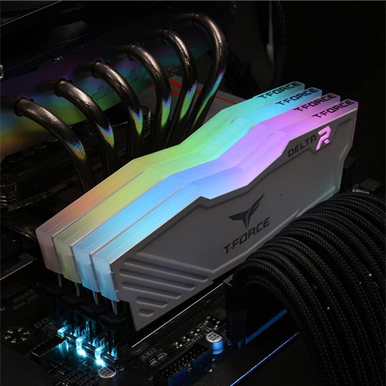 Team T-FORCE DELTA RGB 3600 16GB (2 x 8 GB) WHITE