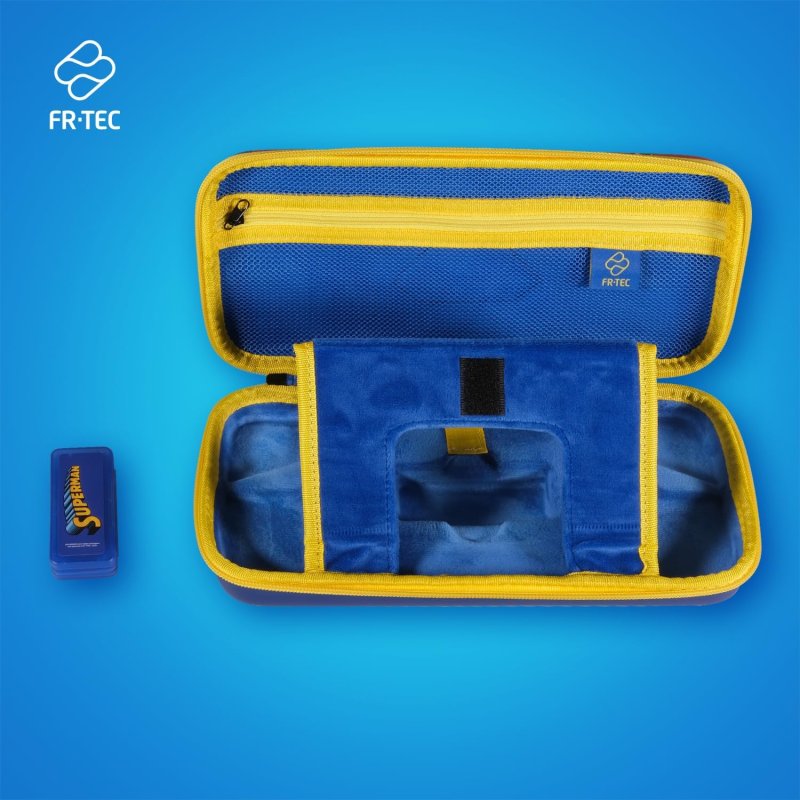 FR-TEC  DC Superman Premium Bag For Switch