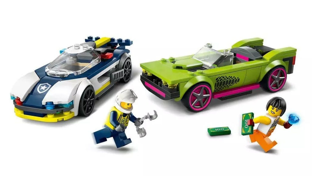 LEGO Police Car & Muscle Car Chase