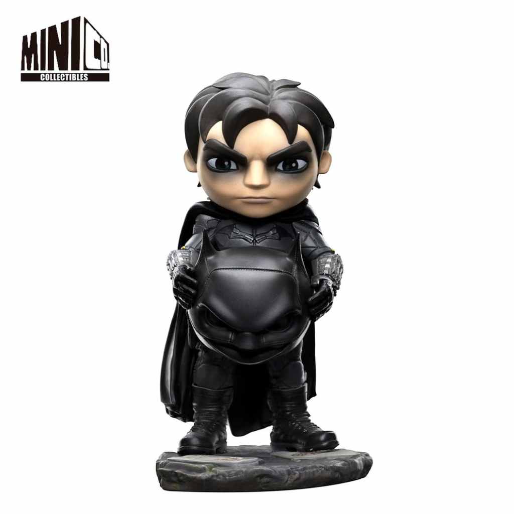 Iron Studios - The Batman Unmasked Batman Vinyl Figure - Minico