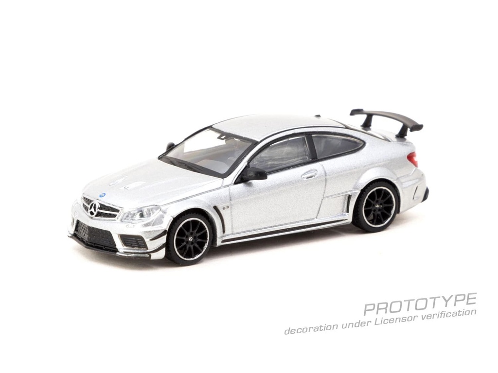 Tarmac Works 1/64 Mercedes-Benz C 63 AMG Coupe Black Series Silver Metallic Global64  Diecast Car